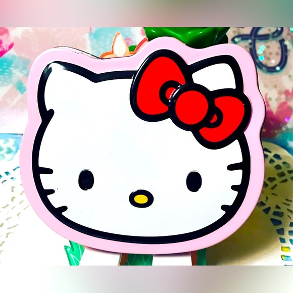 Sanrio Hello Kitty Tin Case - Picture 1 of 14